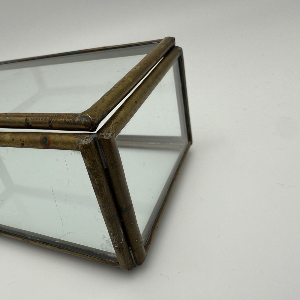 Rectangular Clear Glass Box Aged Brass Display Trinkets Jewellery Storage Box - Picture 5 of 15